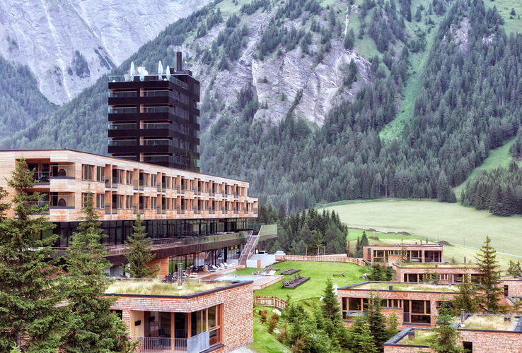 Gradonna Mountain Resort Chalets & Hotel - Osttirol